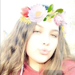 Meet your Posher, Thalia